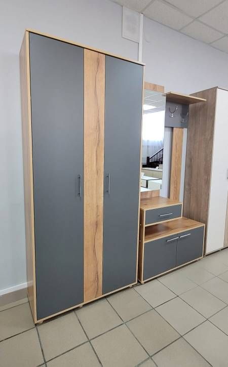 Вешалка с зеркалом "Граф" 1,0М